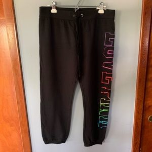 NWT Victoria Secret Capri Sweatpants